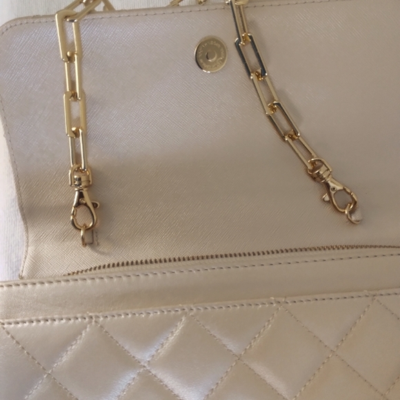 Bebe Clutch/Shoulder Bag in Pale Pink - Picture 7 of 12